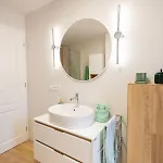 Appartement Modern With Cinema & Garden *