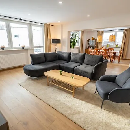 Modern With Cinema & Garden